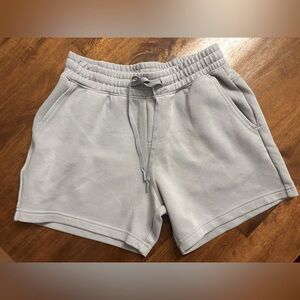 Hollister Mid thigh cooling fleece shorts